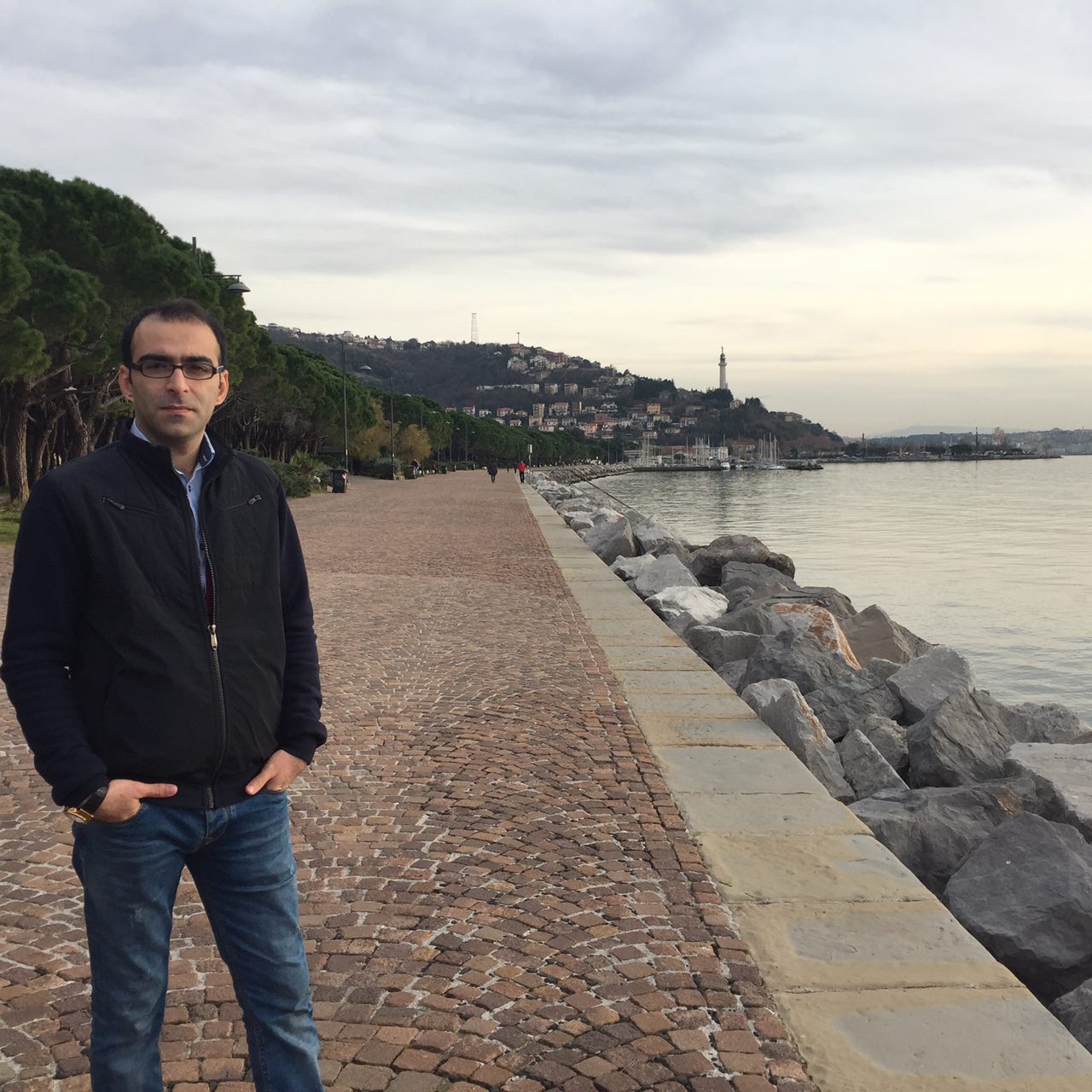 Hamid Reza Naeij